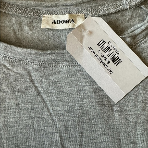 Adora lightweight Sweatshirt. Oversized! Size Small. Buttery soft. - Picture 3 of 4